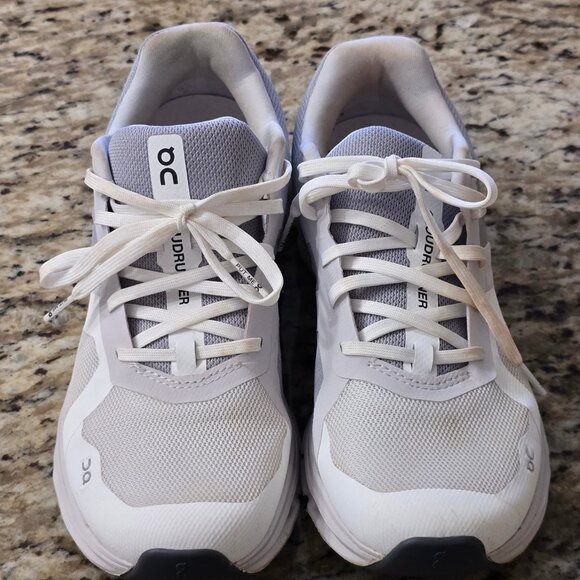 On Cloud Cloudrunner Womens Sz 7 Sneakers Running Show OC - Picture 8 of 8